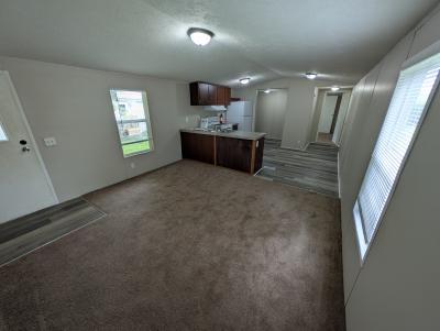 Photo 5 of 25 of home located at 111 Country Elms Galesburg, IL 61401