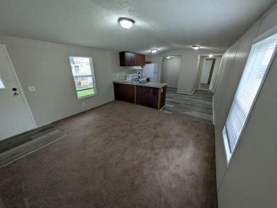 Photo 5 of 25 of home located at 111 Country Elms Galesburg, IL 61401
