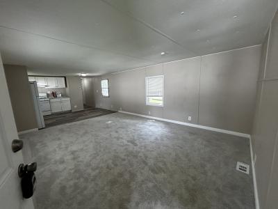 Photo 2 of 7 of home located at 323 Country Elms Est. Galesburg, IL 61401