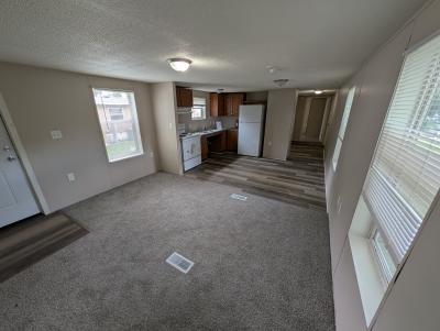 Photo 3 of 18 of home located at 82 Country Elms Est. Galesburg, IL 61401