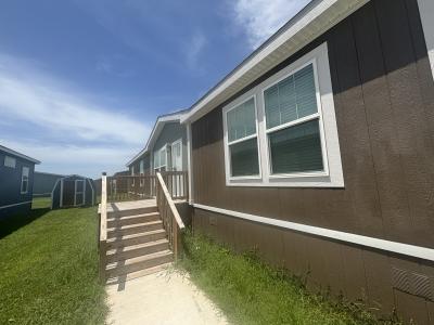 Photo 2 of 11 of home located at 10683 Rustling Dr Conroe, TX 77303