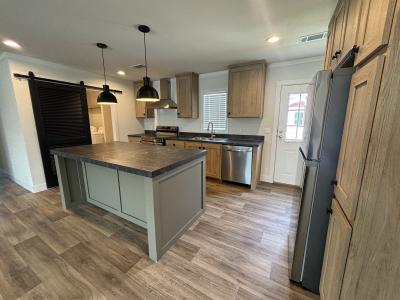Photo 5 of 11 of home located at 10683 Rustling Dr Conroe, TX 77303