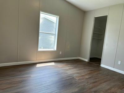 Photo 5 of 26 of home located at 1009 Windmill Grove Circle Orlando, FL 32828