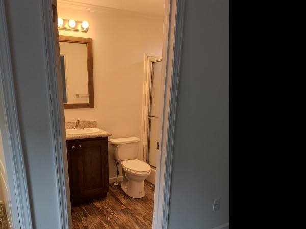 2020 Champion RH2703D7016 Mobile Home