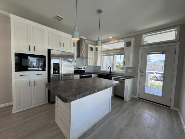 2023 360LH13381B  Home