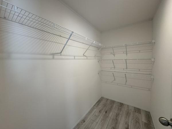 2023 SIG4523E  Home