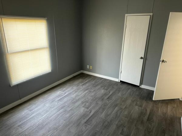 2005 Fleetwood Highland Park Mobile Home