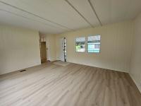 1978 Holly Park RES25940 Mobile Home