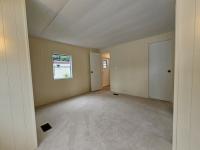 1978 Holly Park RES25940 Mobile Home