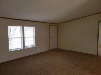 Photo 2 of 11 of home located at 7009 El Paso Blvd Romulus, MI 48174