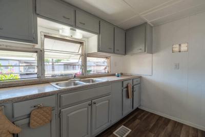 Photo 4 of 19 of home located at 16225 N. Cave Creek Rd. #46 Phoenix, AZ 85032