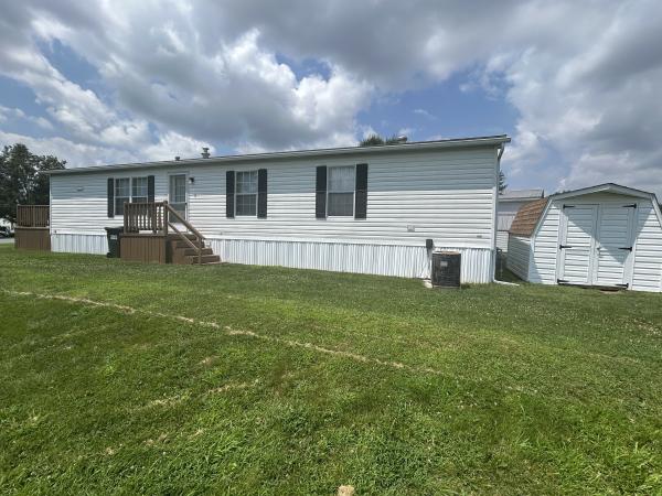 1998 Redman A141 Mobile Home