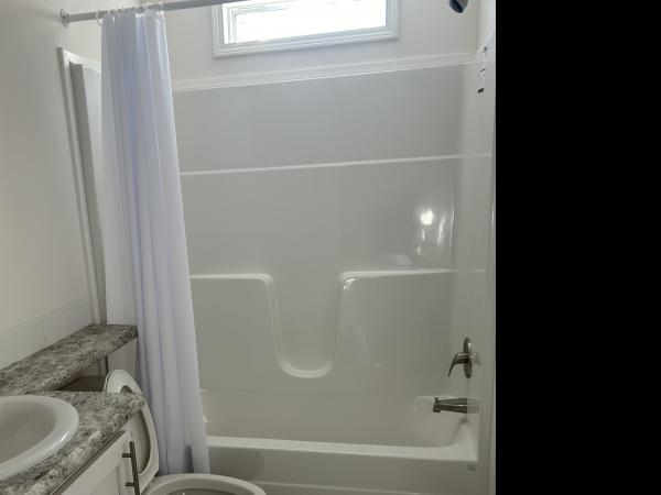 2023 Homes of Merit Community HOMCS-HC4522B Mobile Home