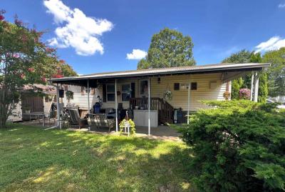 Mobile Home at Dahlia Middle River, MD 21220