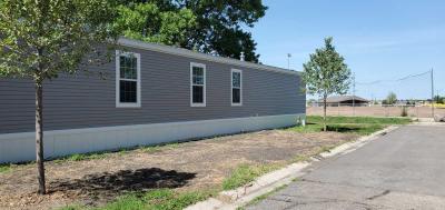 Photo 2 of 5 of home located at 124 Kingsway Dr North Mankato, MN 56003
