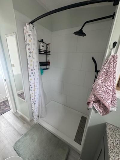 Photo 4 of 11 of home located at 8500 Ulmerton Rd Largo, FL 33771
