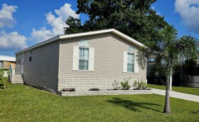 Photo 2 of 24 of home located at 8802 Westchester Road Tampa, FL 33635