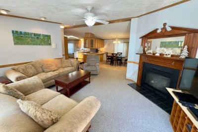 Photo 5 of 32 of home located at 2 Breezy Bend Auburn, MA 01501