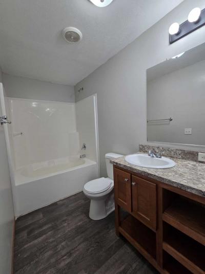 Photo 5 of 6 of home located at 551 Amethyst Circle Whitmore Lake, MI 48189