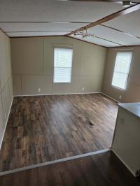 2000 Clayton 1 + 1 Mobile Home