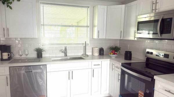 1995 Homes of Merit Manufactured Home