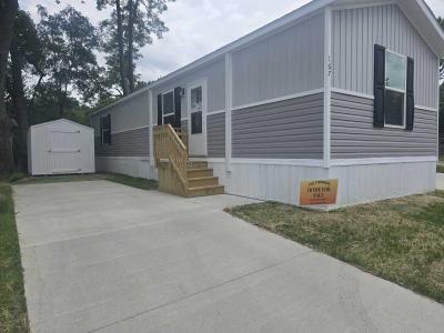 Mobile Home at 167 Carolyn Ave. Jackson, MI 49203