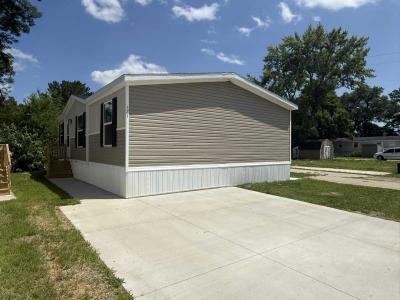 Photo 4 of 17 of home located at 171 Carolyn Jackson, MI 49203