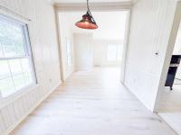 1992 Virginia Homes Lakewood Manufactured Home