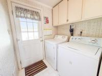 1992 Virginia Homes Lakewood Manufactured Home