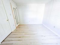 1992 Virginia Homes Lakewood Manufactured Home