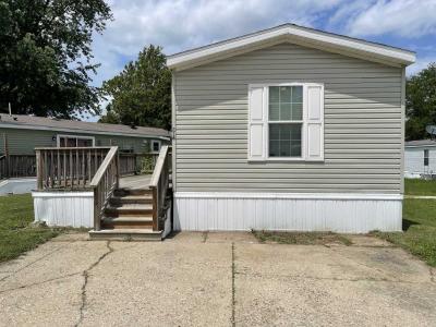 Photo 3 of 6 of home located at 216 Point West Lafayette, IN 47906