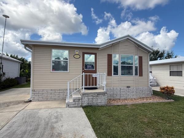 Photo 1 of 2 of home located at 3515 Andrew Circle # S-37 Avon Park, FL 33825