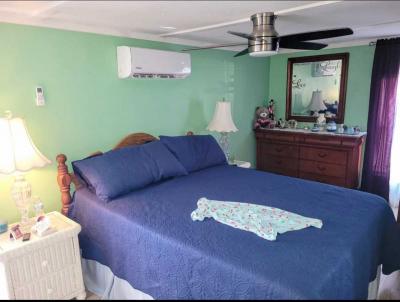 Photo 4 of 11 of home located at 8518 Gibsonton Dr Gibsonton, FL 33534