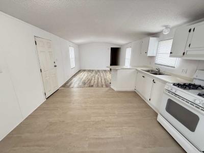 Photo 3 of 9 of home located at 1712 S. Dixie Hwy #1 Crete, IL 60417