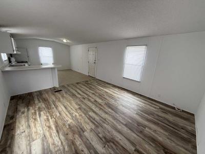 Photo 5 of 9 of home located at 1712 S. Dixie Hwy #1 Crete, IL 60417
