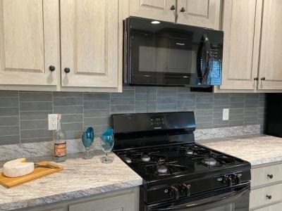 Mobile Home at 1223 Wellington Drive Mount Pleasant, MI 48858