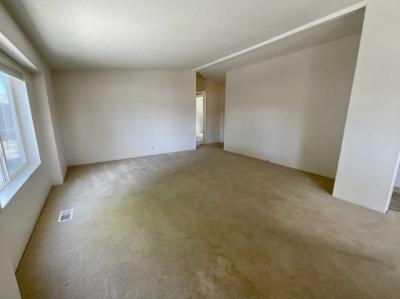 Photo 5 of 33 of home located at 500 W Goldfield Avenue #32 Yerington, NV 89447