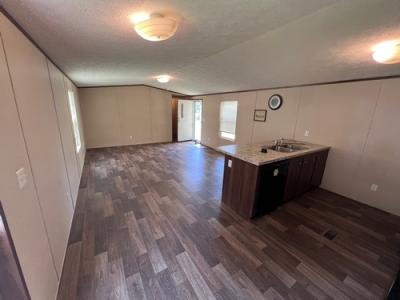 Photo 4 of 14 of home located at 302 Autumn Ln Lot 37 Jasper, AL 35504