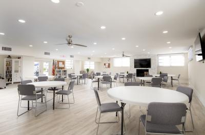 Photo 2 of 6 of home located at 3333 State St. Hollywood, FL 33021