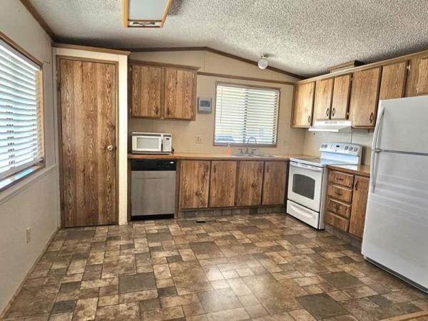 1988 N\A Manufactured Home