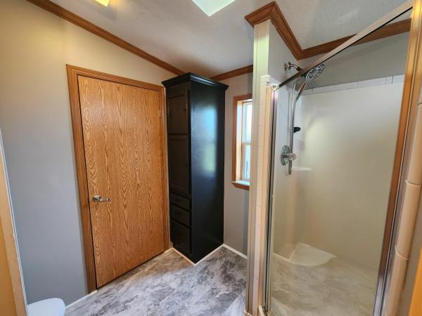 2005 Skyline Woodfield Mobile Home