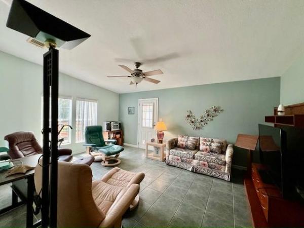 2005 Jacobsen HS Manufactured Home