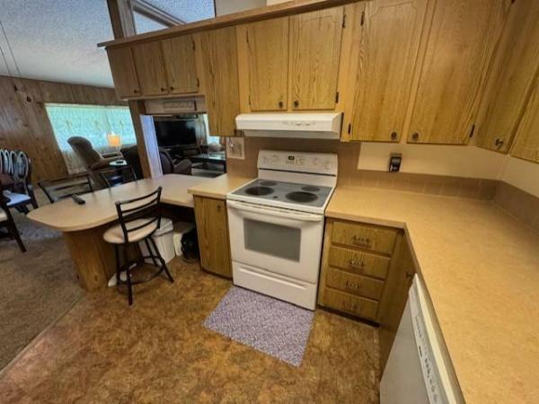 1986 Palm Harbor Manufactured Home