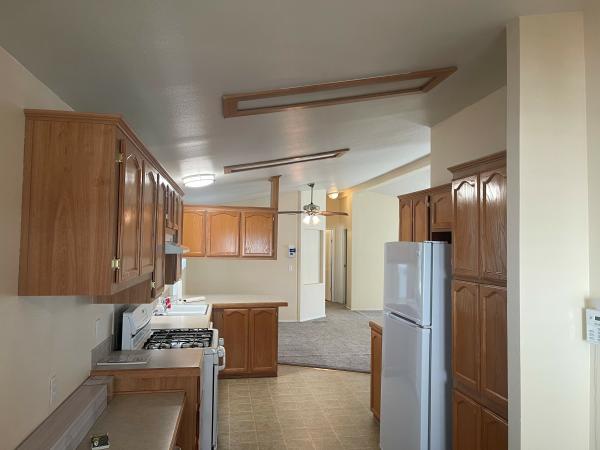 2002 Fleetwood 4513B Mobile Home