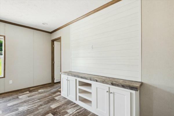 2025 Clayton JW82 Grand Living  Home