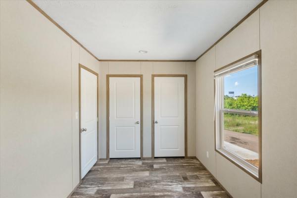 2025 Clayton JW82 Grand Living  Home