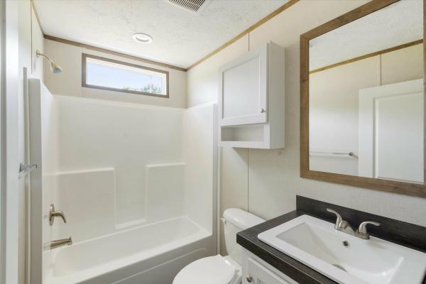 2025 Clayton JW82 Grand Living  Home