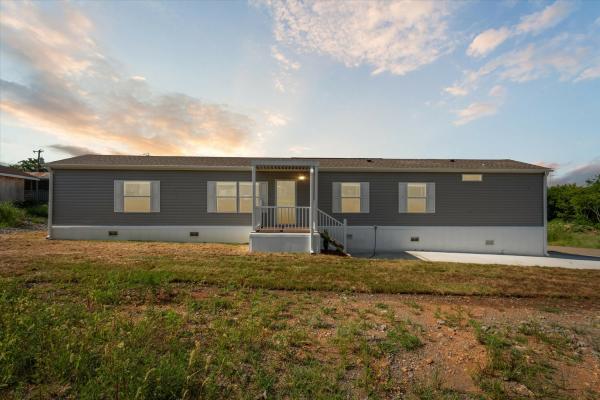 2025 Clayton JW82 Grand Living  Home