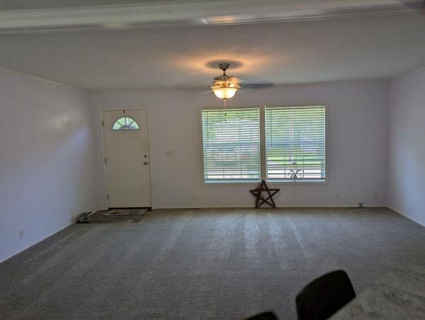 2021 Champion - Redman 9 NWD-A-25201  Home