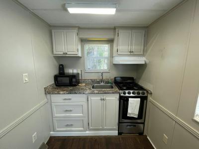 Photo 3 of 20 of home located at 36014 Sand Road Grand Island, FL 32735